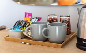 The Crown Pub And Hotel